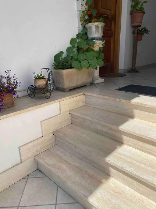Apartment Appartamento Centrale Fiumicino Italy